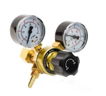 Reduktor z manometrami do butli CO2